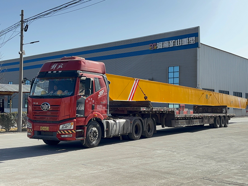 方形单梁 HD10t-30.19m 制作完成  装车发出